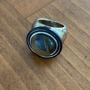 Stone brown costume ring